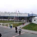 Припарковаться в аэропорту Бове можно у частников